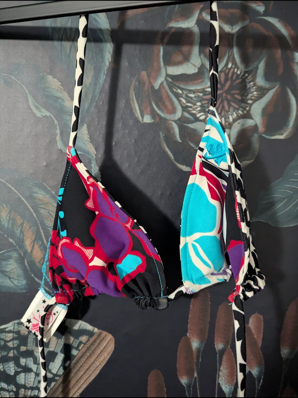 VTG Y2K Lost Enterprises Reversible Bikini Top Tropical Floral XS